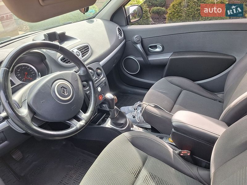 Хэтчбек Renault Clio 2009 в Белой Церкви