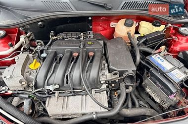 Седан Renault Clio 2007 в Днепре