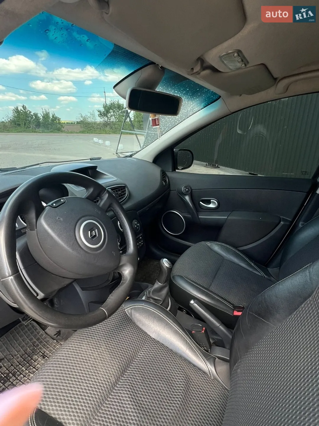 2010 Renault Clio - мініатюра 18