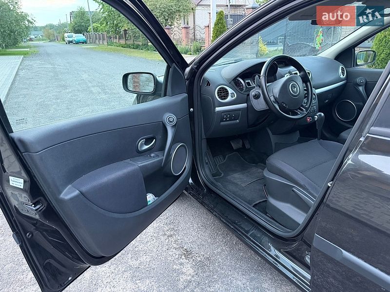 Хетчбек Renault Clio 2007 в Луцьку