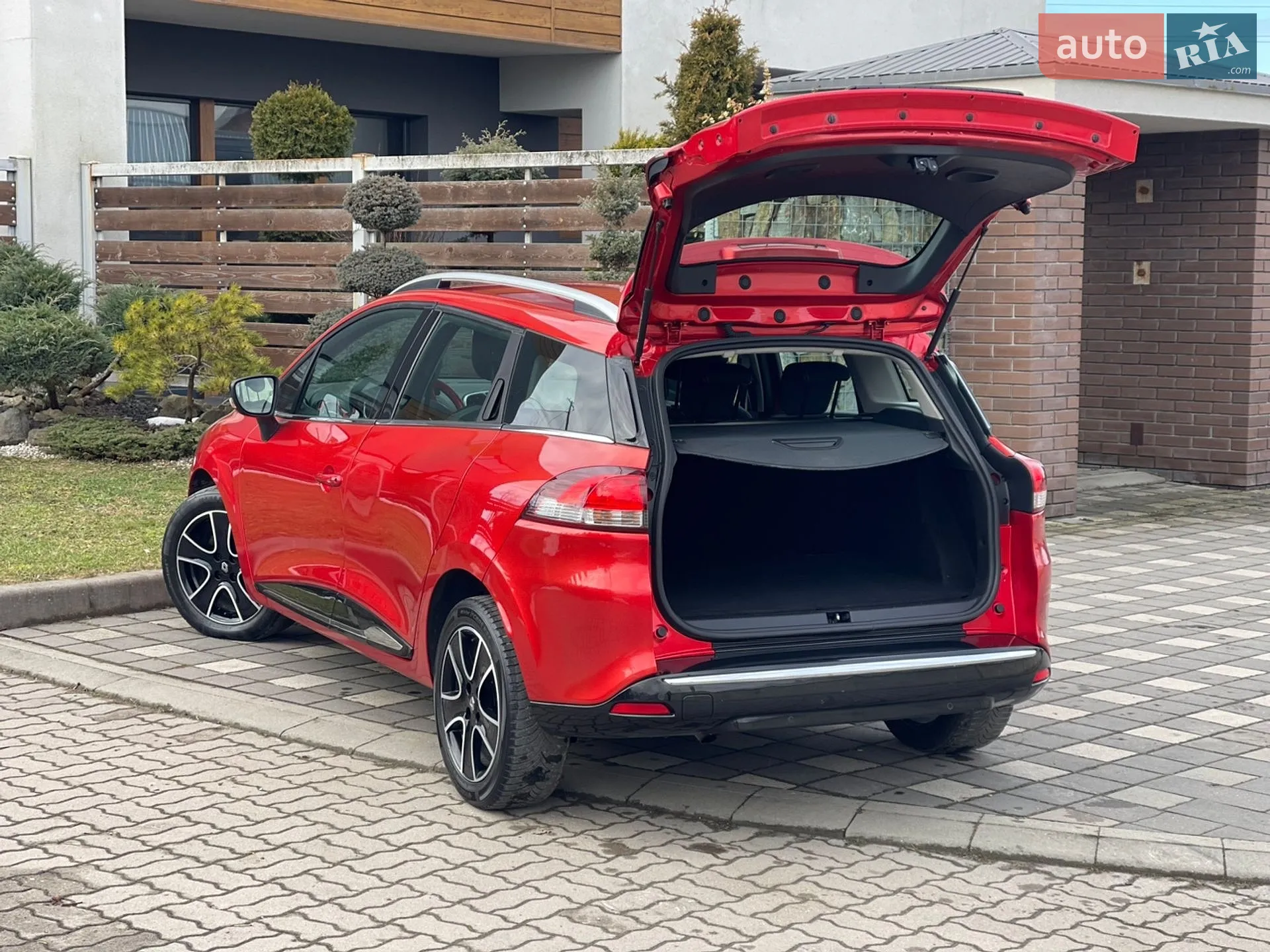 2017 Renault Clio - мініатюра 76