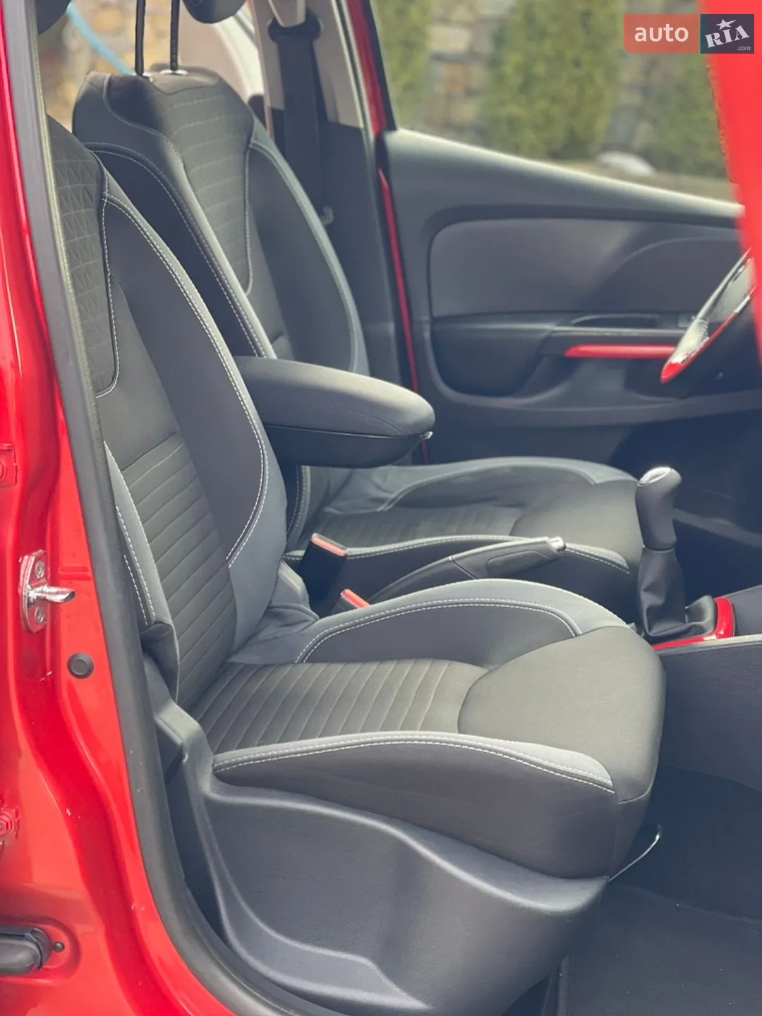 2017 Renault Clio - мініатюра 94