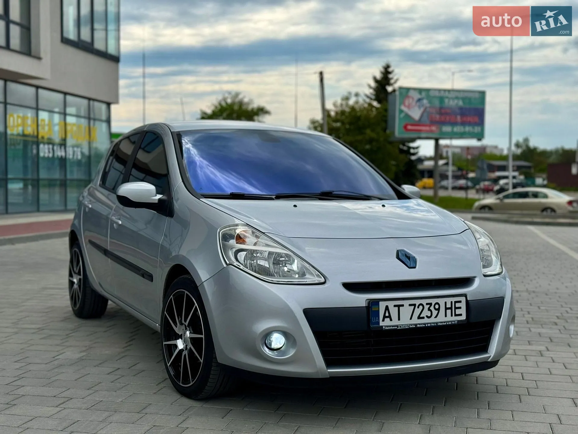 2011 Renault Clio - мініатюра 3