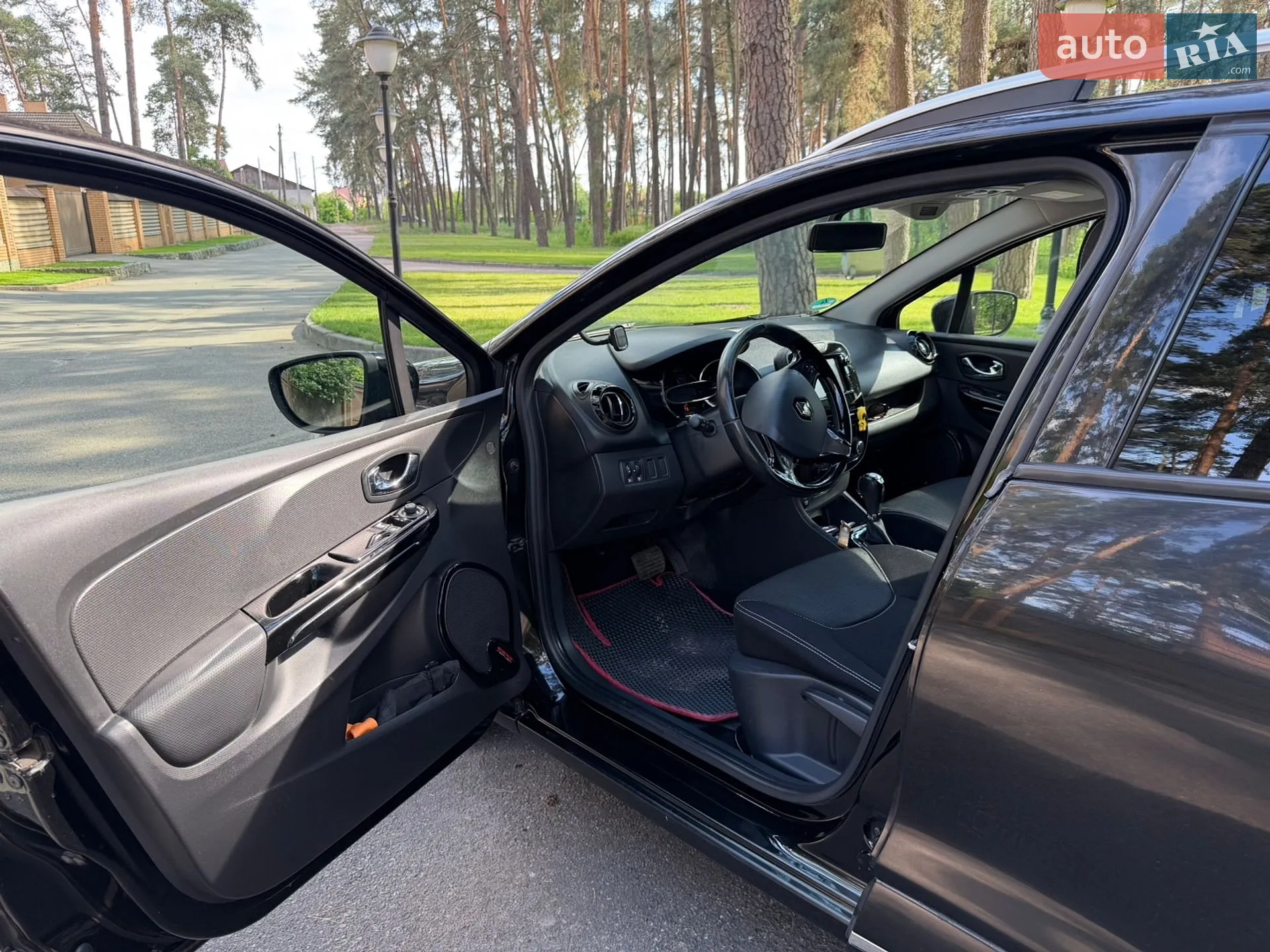 2015 Renault Clio - мініатюра 9