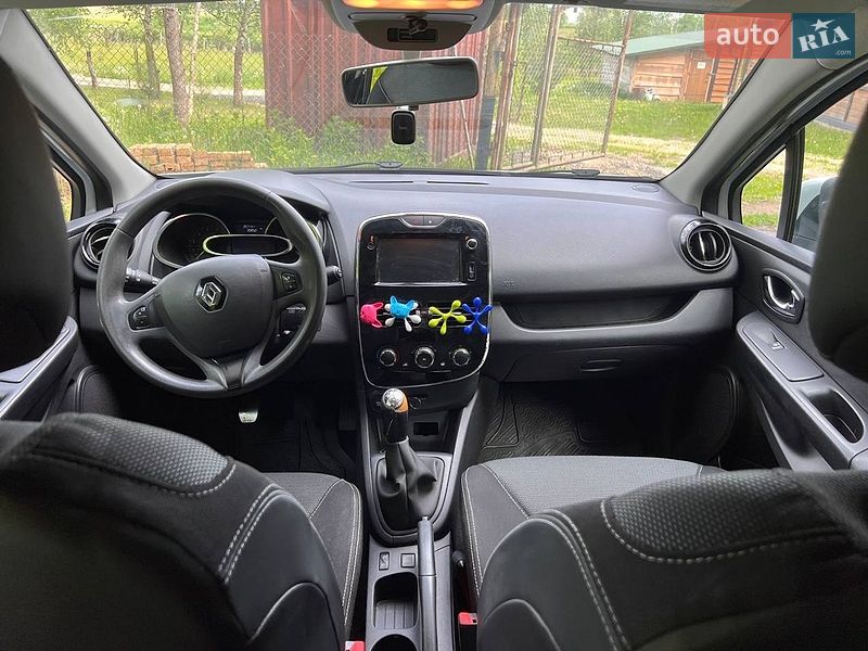 Универсал Renault Clio 2013 в Луцке