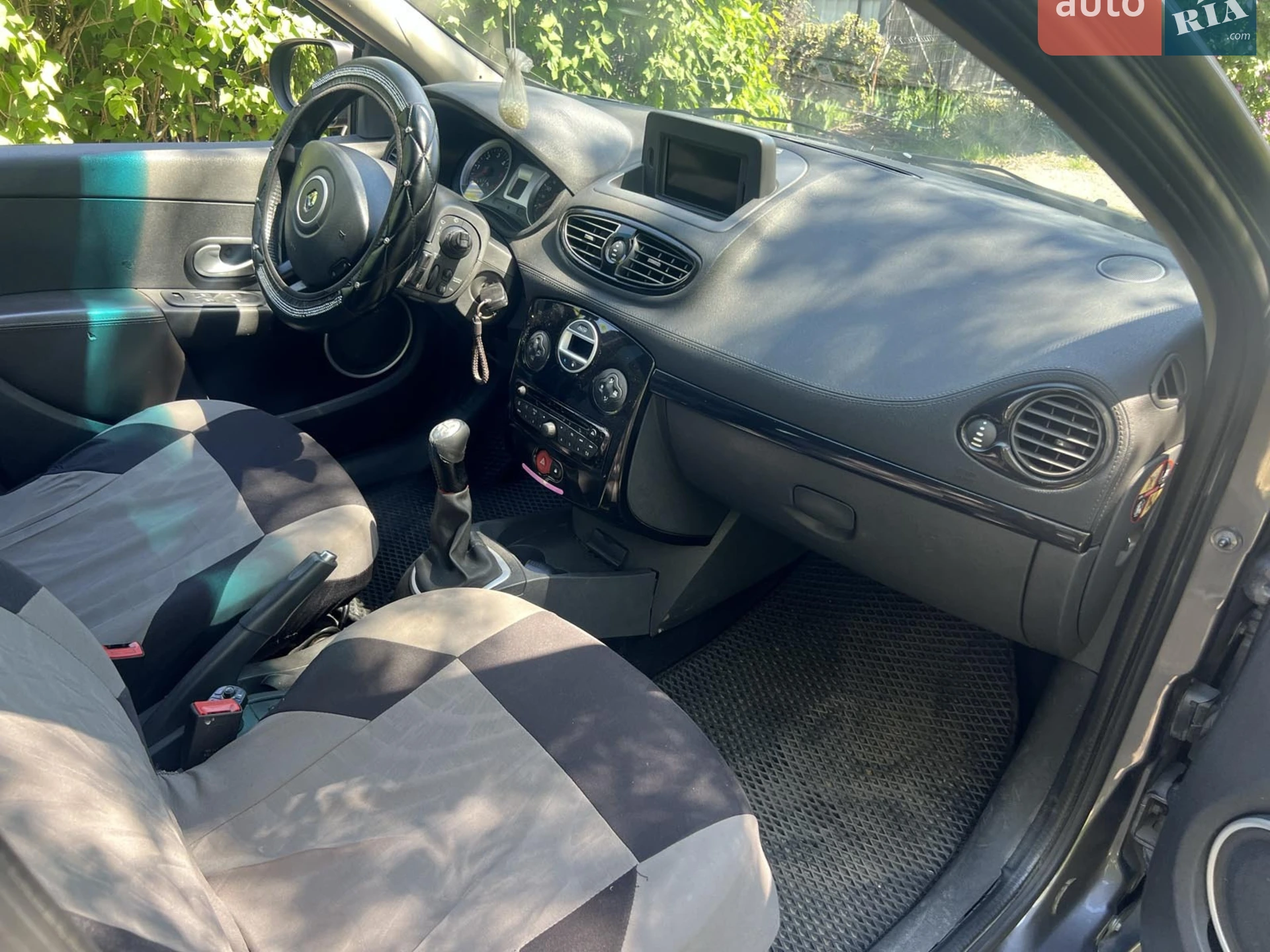 2012 Renault Clio - мініатюра 22