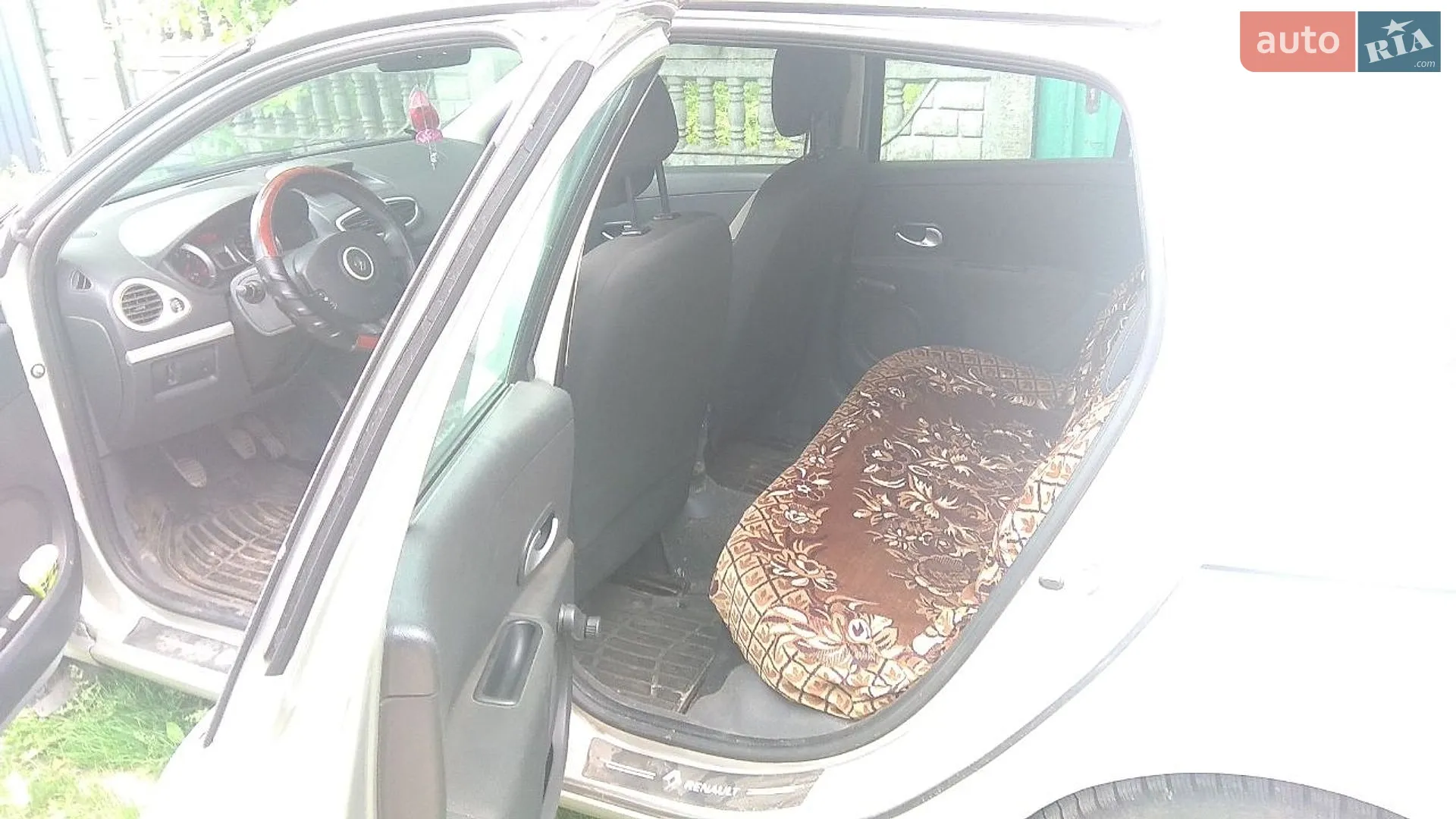Renault Clio 2011 VIN VF1KR2V0H45473543 фото оголошення 5 з 9