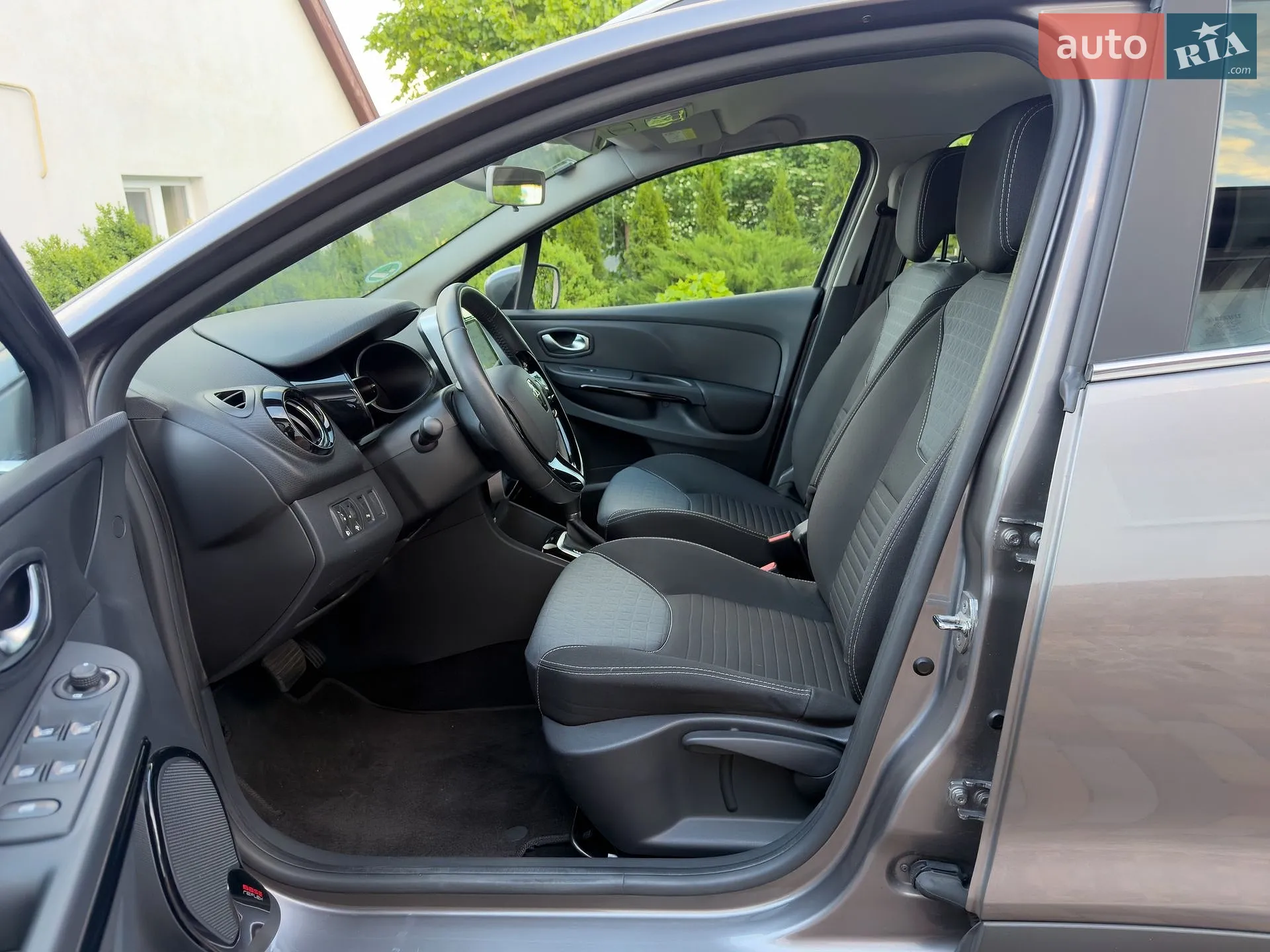 2015 Renault Clio - мініатюра 13