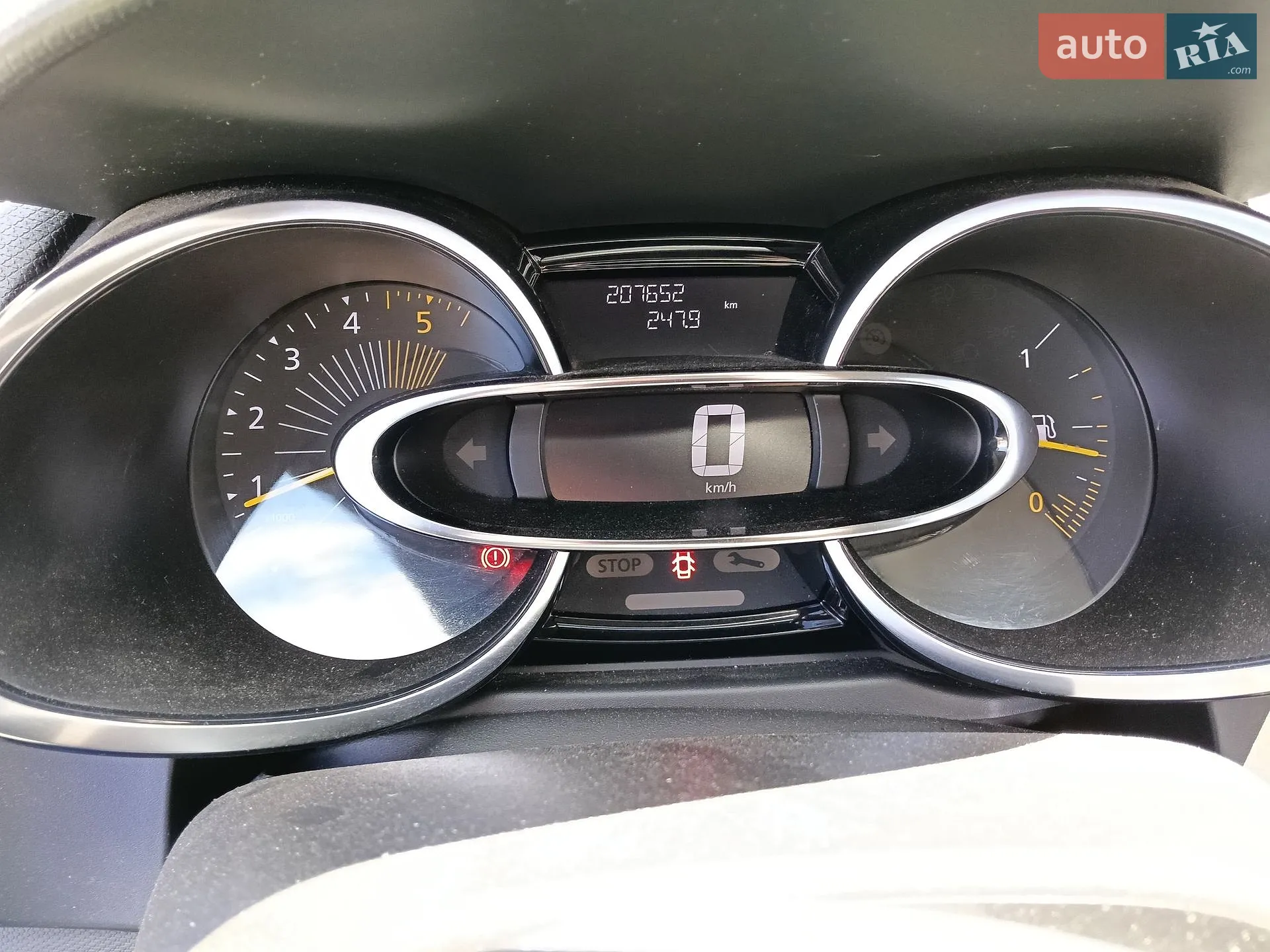 2015 Renault Clio - мініатюра 9