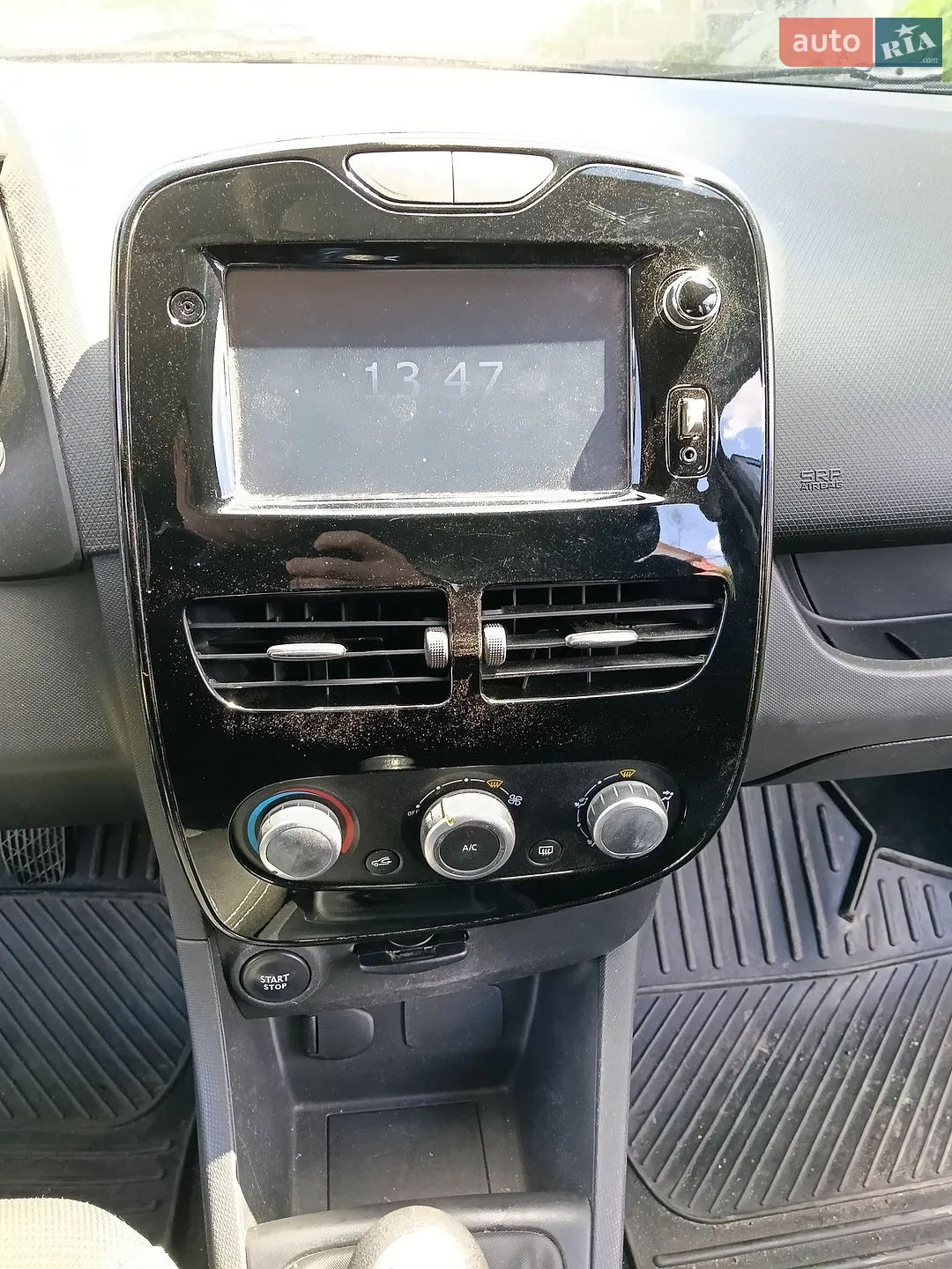 2015 Renault Clio - мініатюра 24