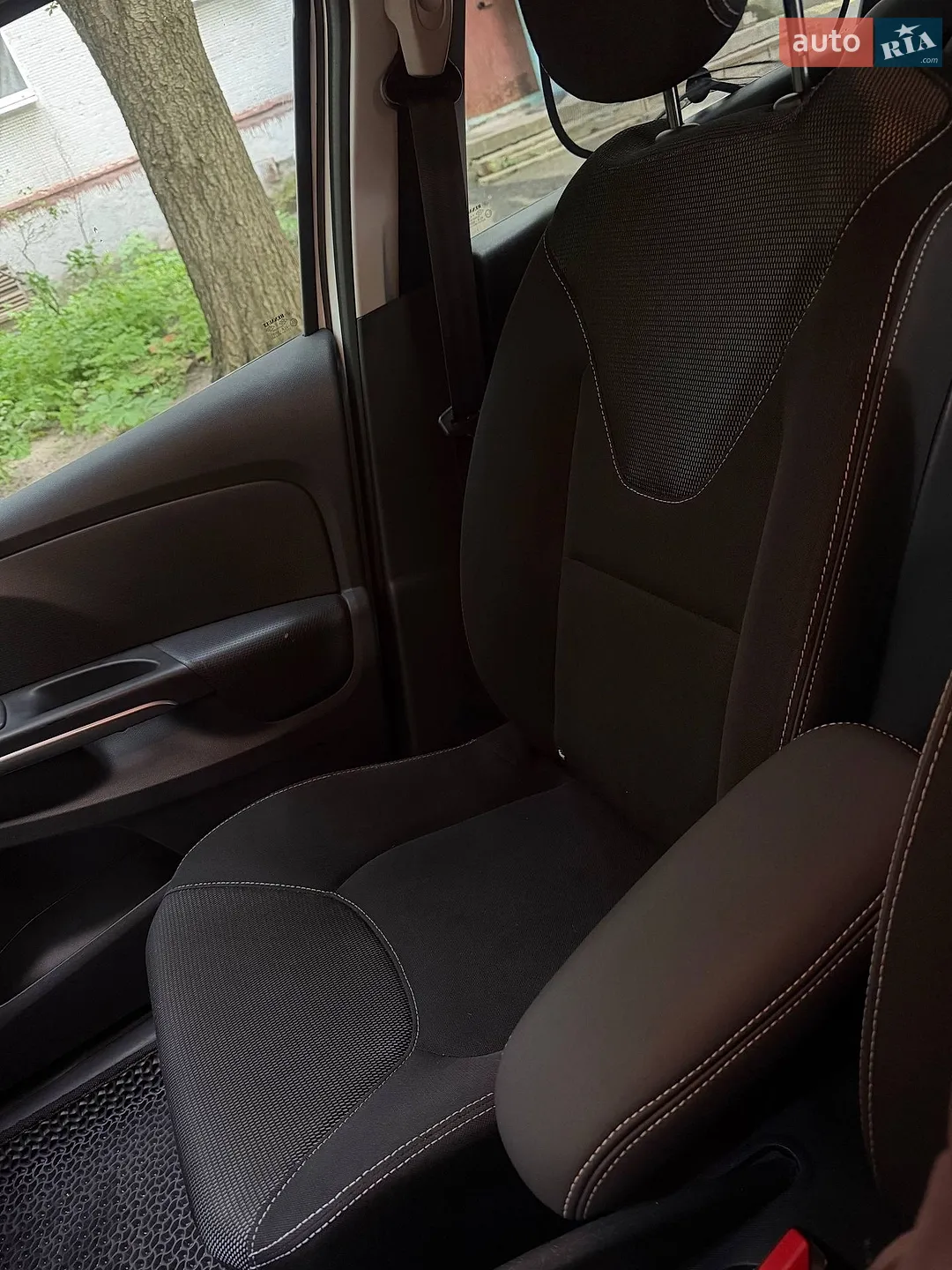2013 Renault Clio - мініатюра 11