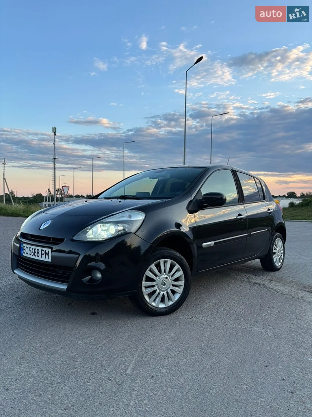 2010 Renault Clio - мініатюра 4