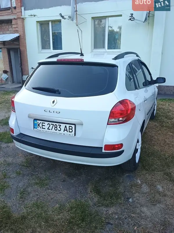 Renault Clio 2010 VIN VF1KR2V0H44666384 фото оголошення 2 з 45
