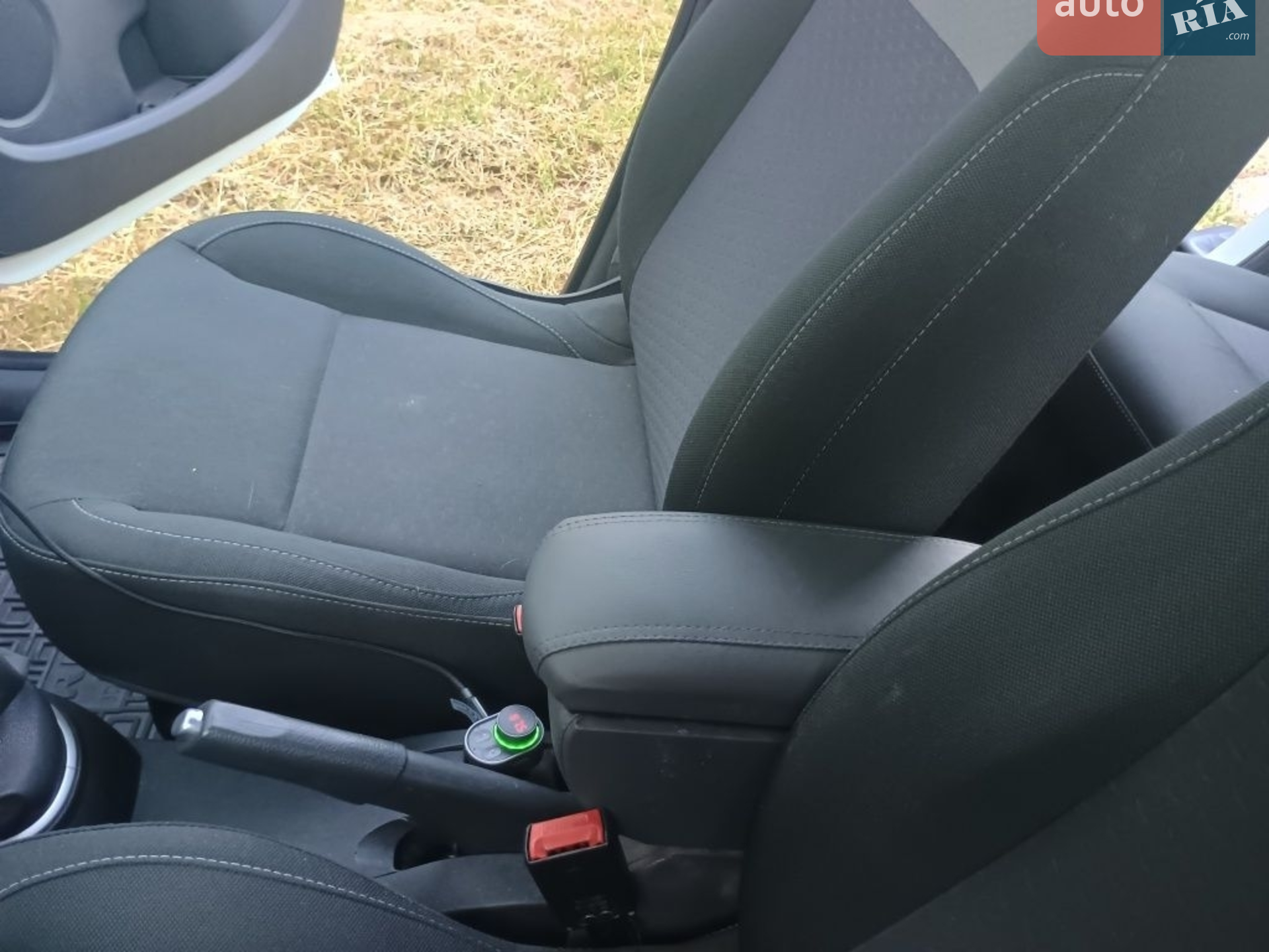 Renault Clio 2010 VIN VF1KR2V0H44666384 фото оголошення 4 з 12