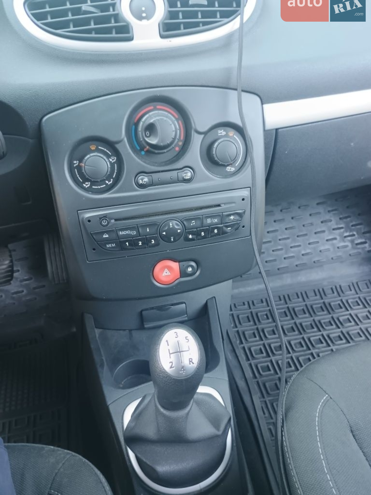 Renault Clio 2010 VIN VF1KR2V0H44666384 фото оголошення 5 з 12