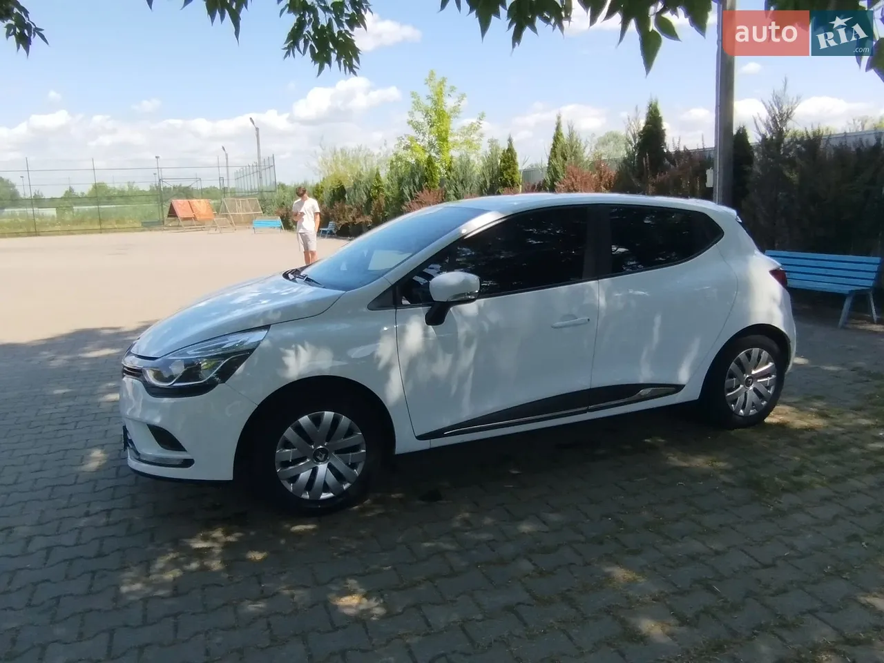 2017 Renault Clio - мініатюра 25