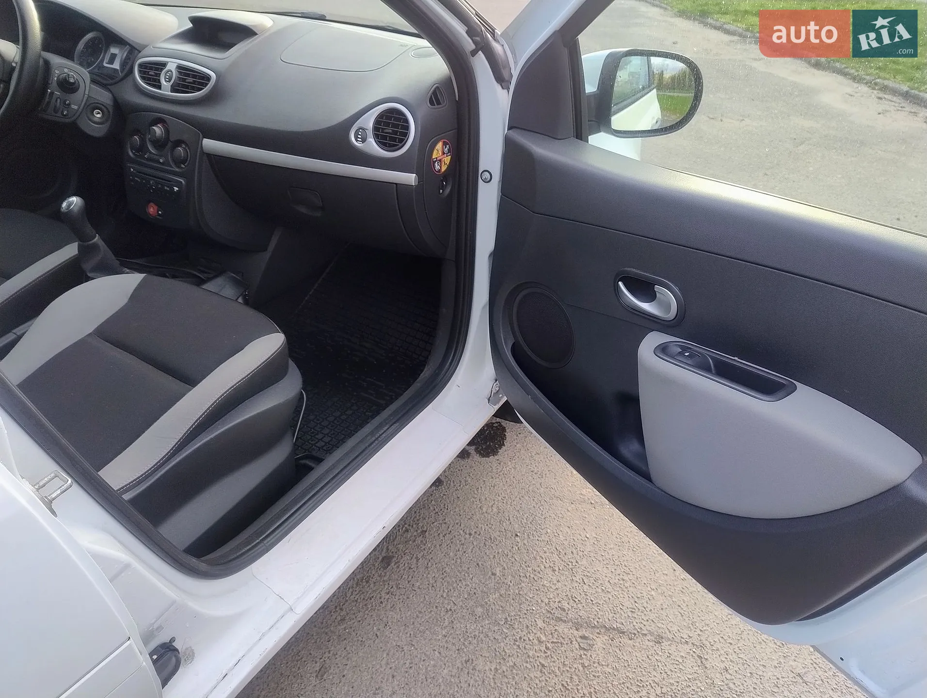 2012 Renault Clio - мініатюра 28