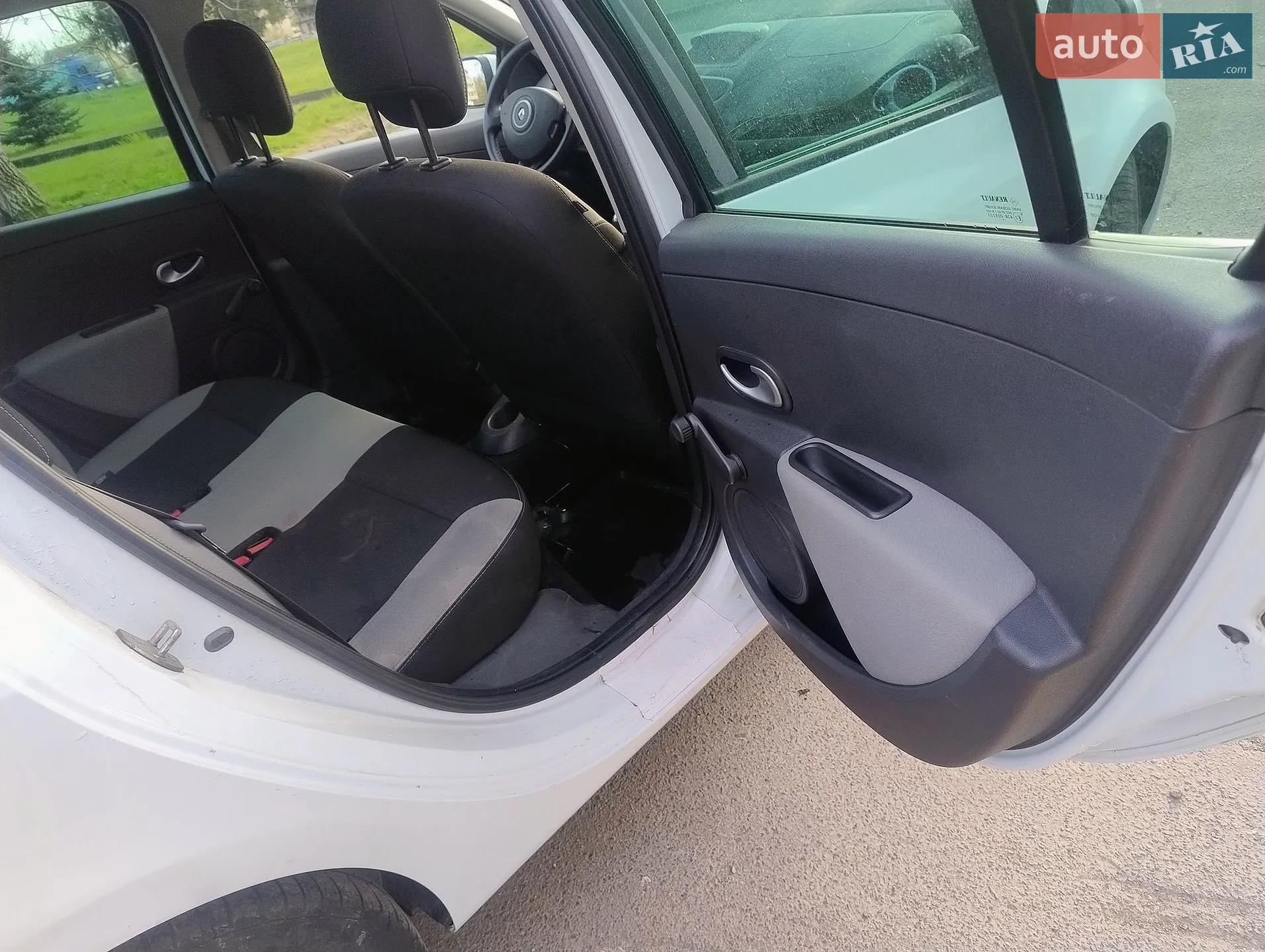 2012 Renault Clio - мініатюра 30