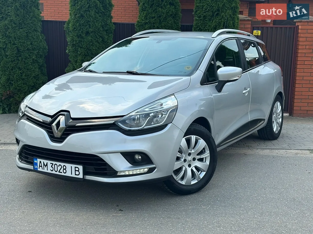2016 Renault Clio - мініатюра 40
