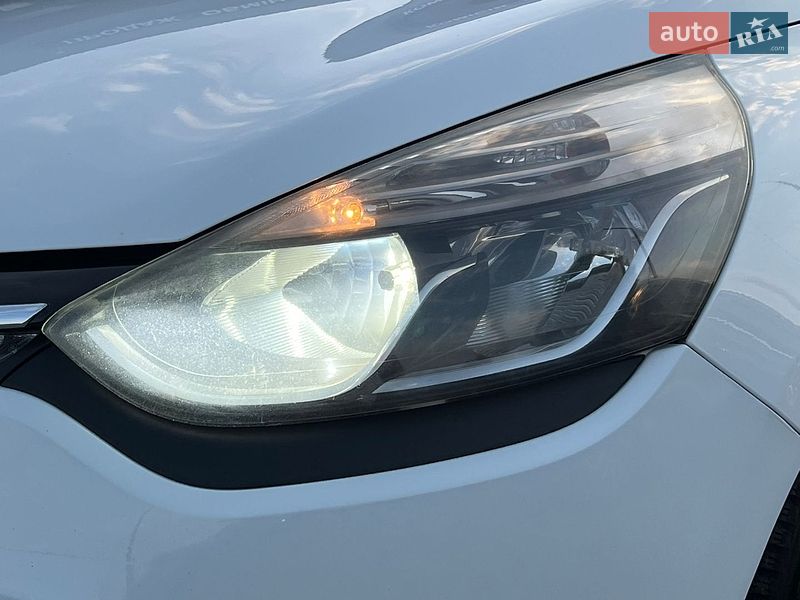 Хэтчбек Renault Clio 2016 в Ровно