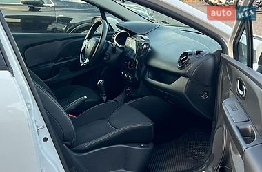Хэтчбек Renault Clio 2016 в Ровно