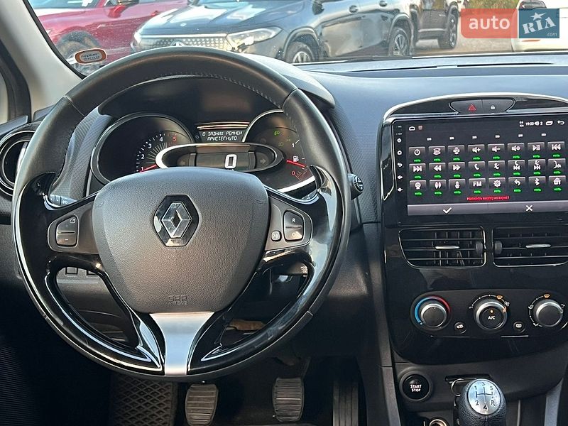 Хэтчбек Renault Clio 2016 в Ровно