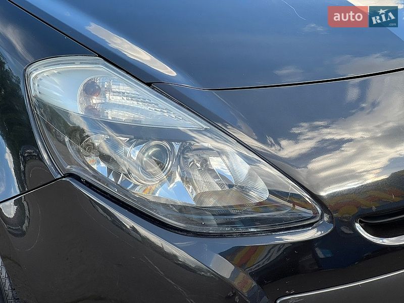 Хетчбек Renault Clio 2010 в Рівному
