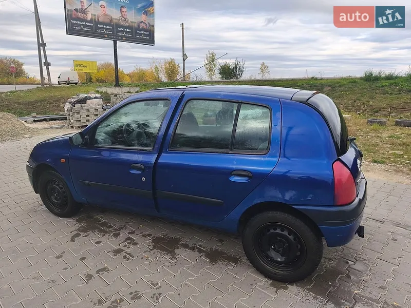 Renault Clio 1998