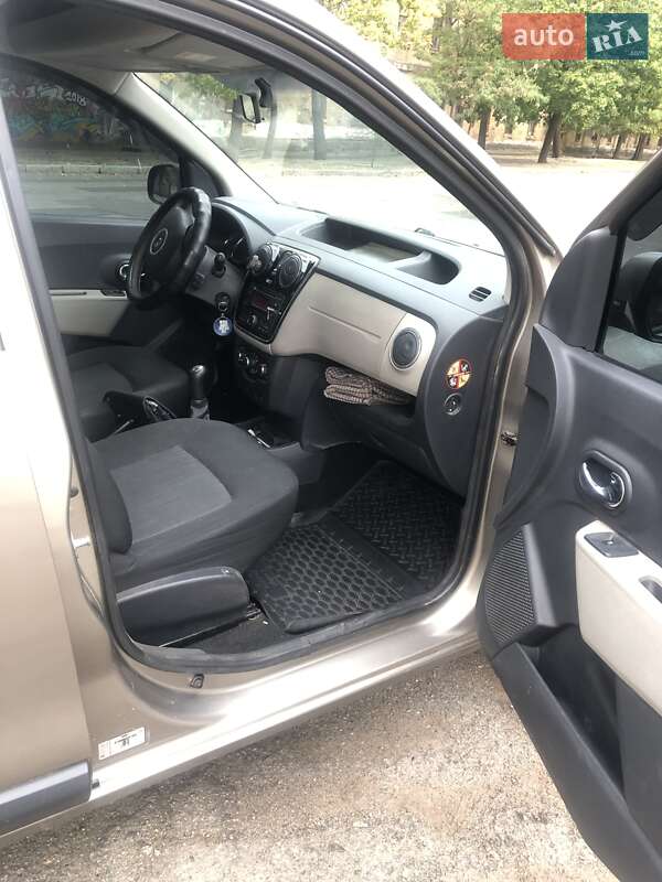 Минивэн Renault Dokker 2015 в Николаеве фото 5 Минивэн Renault Dokker 2015 в Николаеве