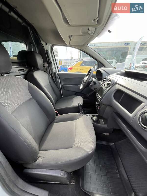 Грузовой фургон Renault Dokker 2019 в Киеве фото 20 Грузовой фургон Renault Dokker 2019 в Киеве