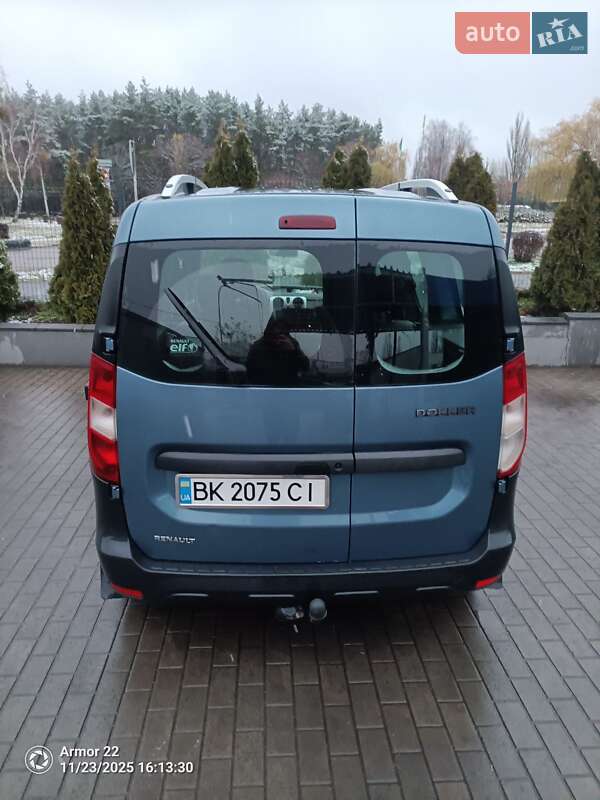 Минивэн Renault Dokker 2013 в Вараше