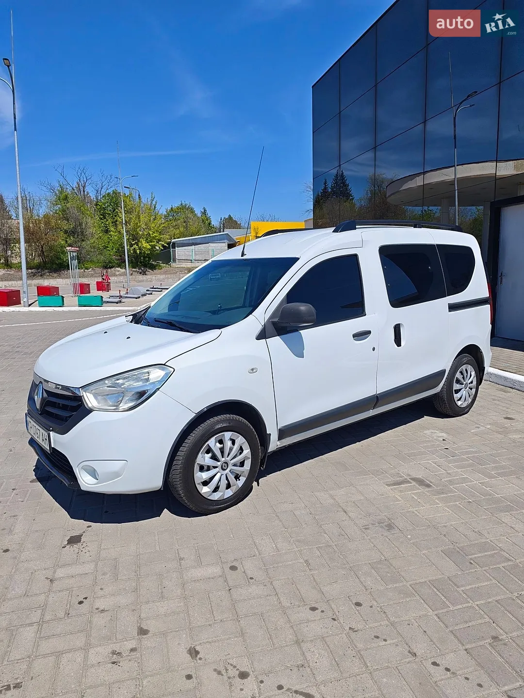 2016 Renault Dokker - мініатюра 2