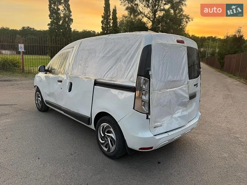 Renault Dokker 2018 VIN VF10SRCL460405845 фото оголошення 7 з 40