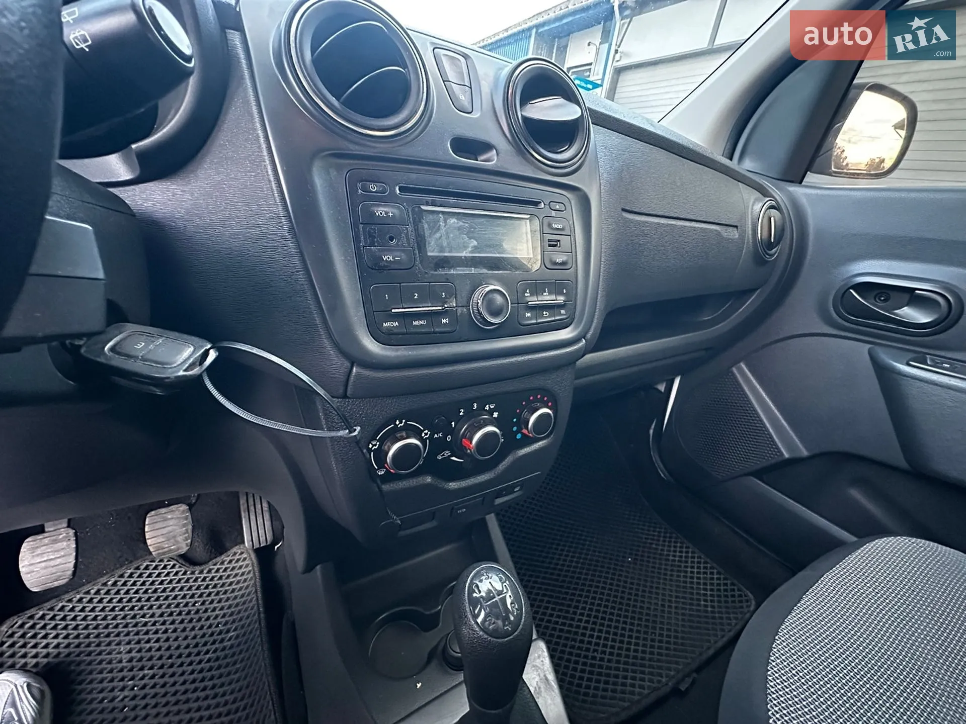 2017 Renault Dokker - мініатюра 25