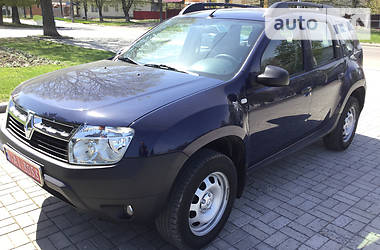 Внедорожник / Кроссовер Renault Duster 2013 в Сумах