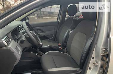 Внедорожник / Кроссовер Renault Duster 2018 в 