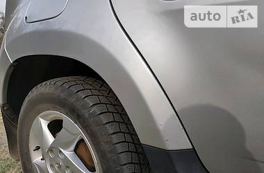 Позашляховик / Кросовер Renault Duster 2012 в 