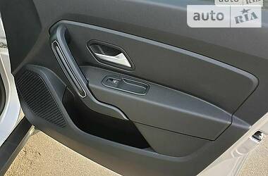 Позашляховик / Кросовер Renault Duster 2018 в 