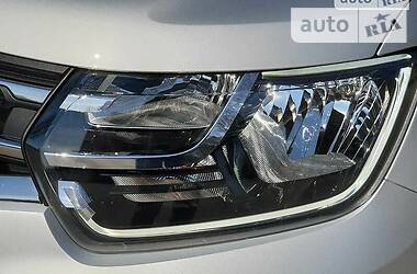 Позашляховик / Кросовер Renault Duster 2018 в 
