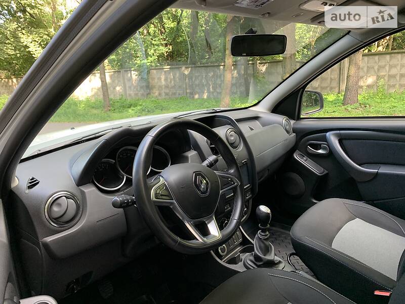 Позашляховик / Кросовер Renault Duster 2017 в Києві