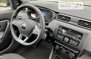Внедорожник / Кроссовер Renault Duster 2020 в 