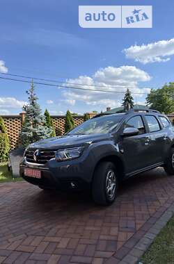 Внедорожник / Кроссовер Renault Duster 2023 в 