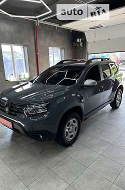 Внедорожник / Кроссовер Renault Duster 2023 в 