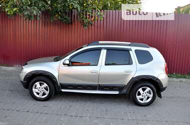 Позашляховик / Кросовер Renault Duster 2011 в Львові