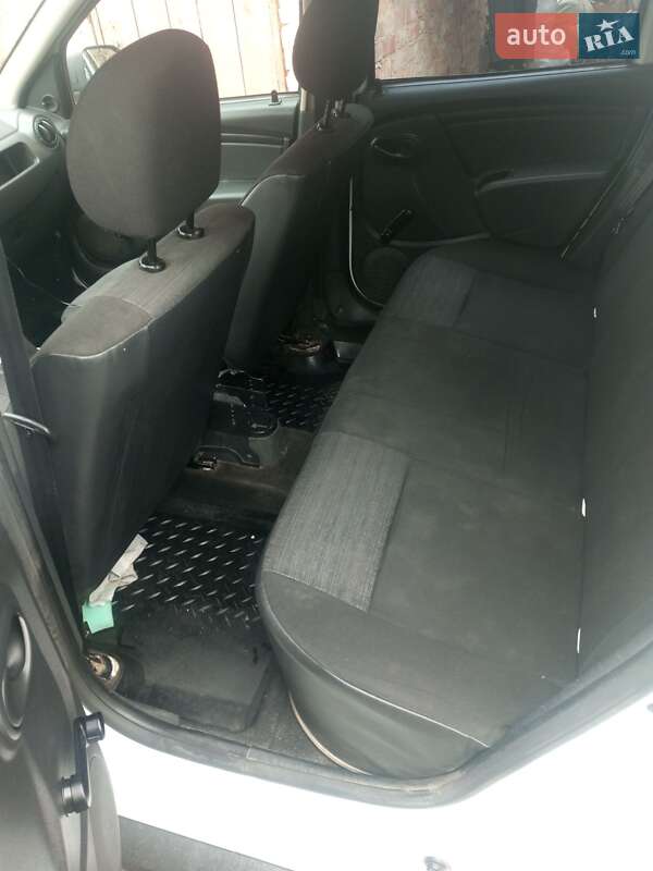 Позашляховик / Кросовер Renault Duster 2011 в Бердичеві