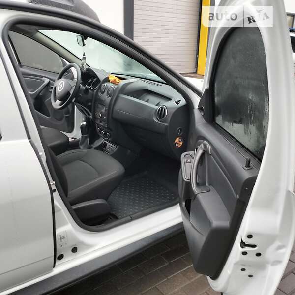 Позашляховик / Кросовер Renault Duster 2016 в Полтаві