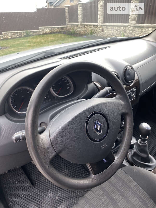 Внедорожник / Кроссовер Renault Duster 2012 в Тернополе фото 9 Внедорожник / Кроссовер Renault Duster 2012 в Тернополе
