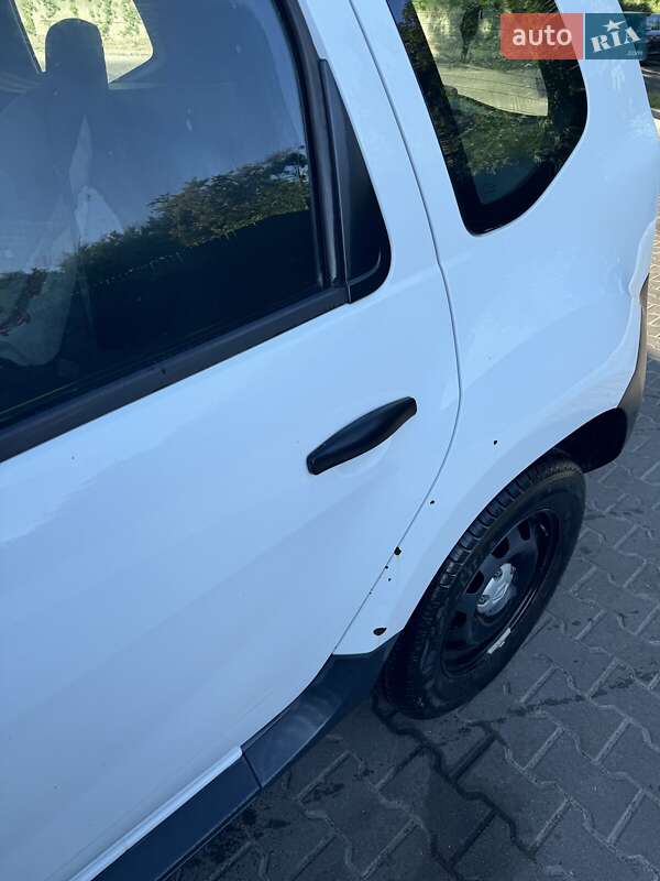Внедорожник / Кроссовер Renault Duster 2012 в Львове фото 3 Внедорожник / Кроссовер Renault Duster 2012 в Львове