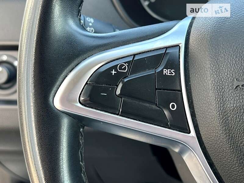 Позашляховик / Кросовер Renault Duster 2019 в Києві