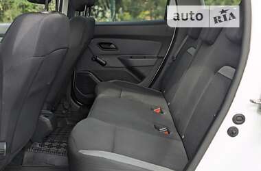Позашляховик / Кросовер Renault Duster 2020 в 